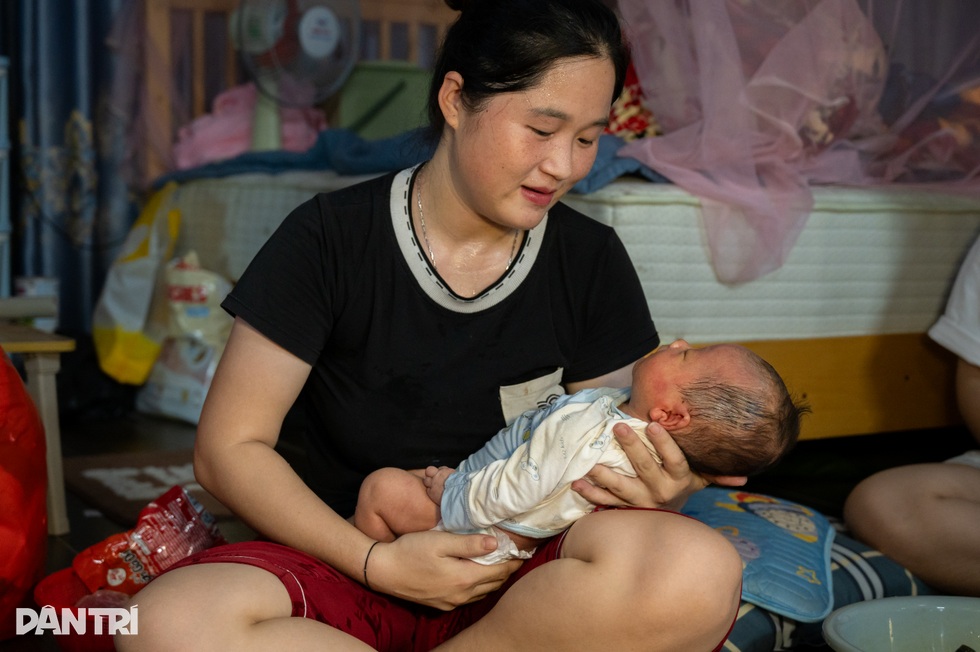 Làng Nủ sau bão: Từ nước mắt tang thương đến nụ cười hồi sinh - 2 Làng Nủ sau bão: Từ nước mắt tang thương đến nụ cười hồi sinh - 2