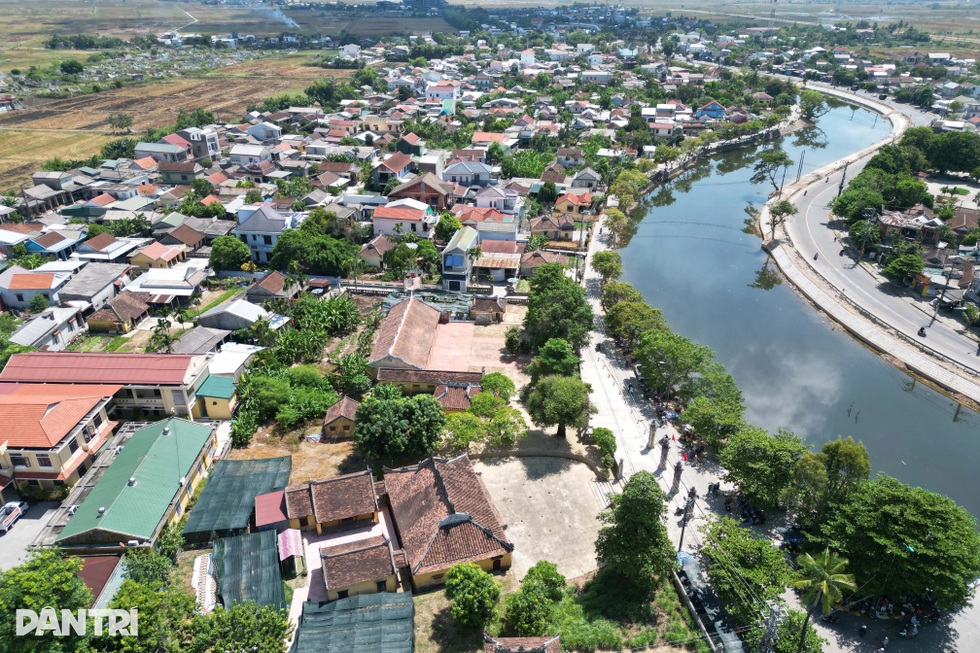 Về nơi Bác Hồ được cha khai tâm bằng hai chữ "nhân" và "nghĩa"