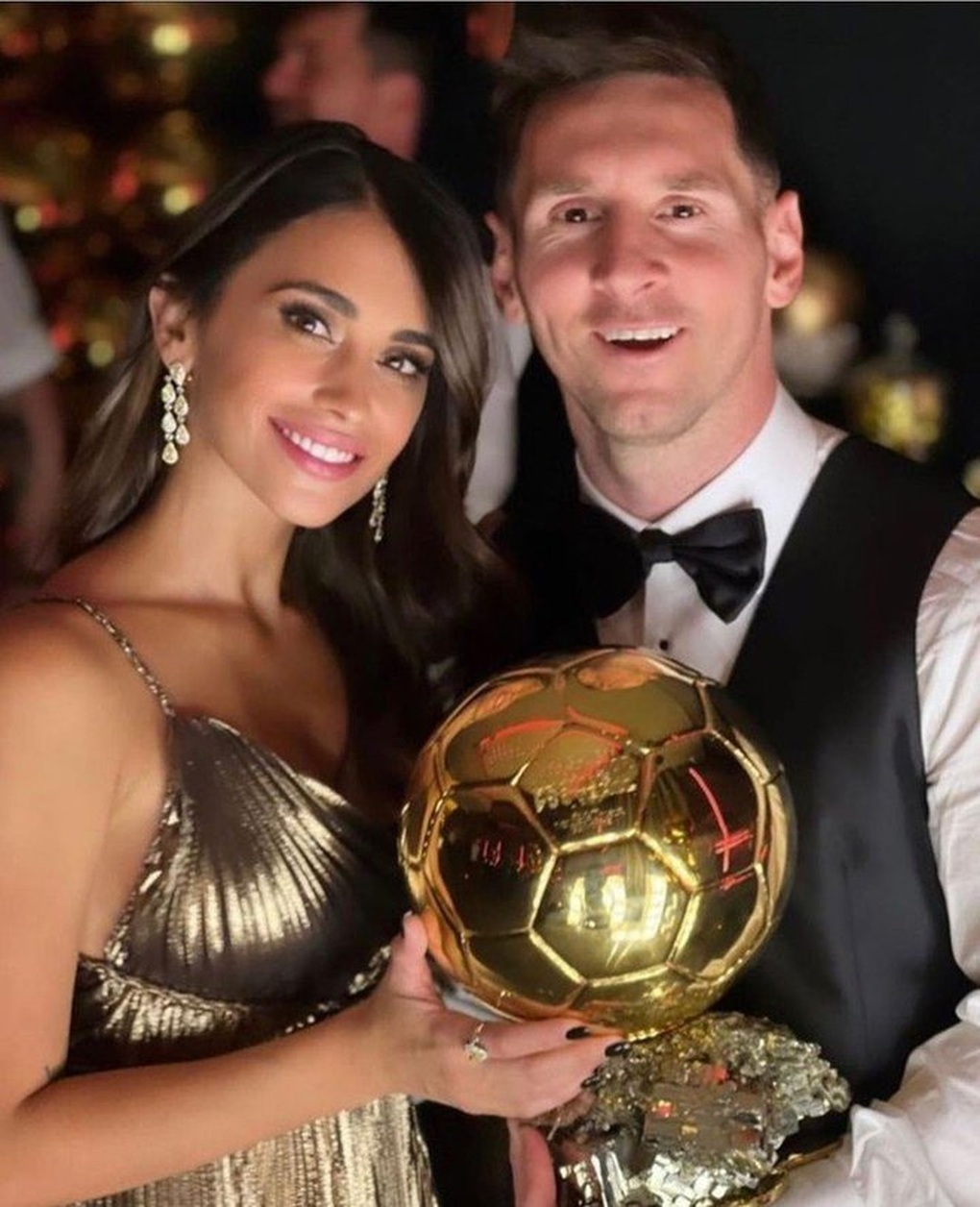 Bà xã Lionel Messi: Thành tích học tập khủng, sở hữu nhan sắc như hoa hậu - 4 Bà xã Lionel Messi: Thành tích học tập khủng, sở hữu nhan sắc như hoa hậu - 4
