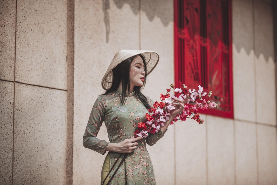 Thiếu nữ đón Xuân hoài cổ giữa Sài Gòn - 8