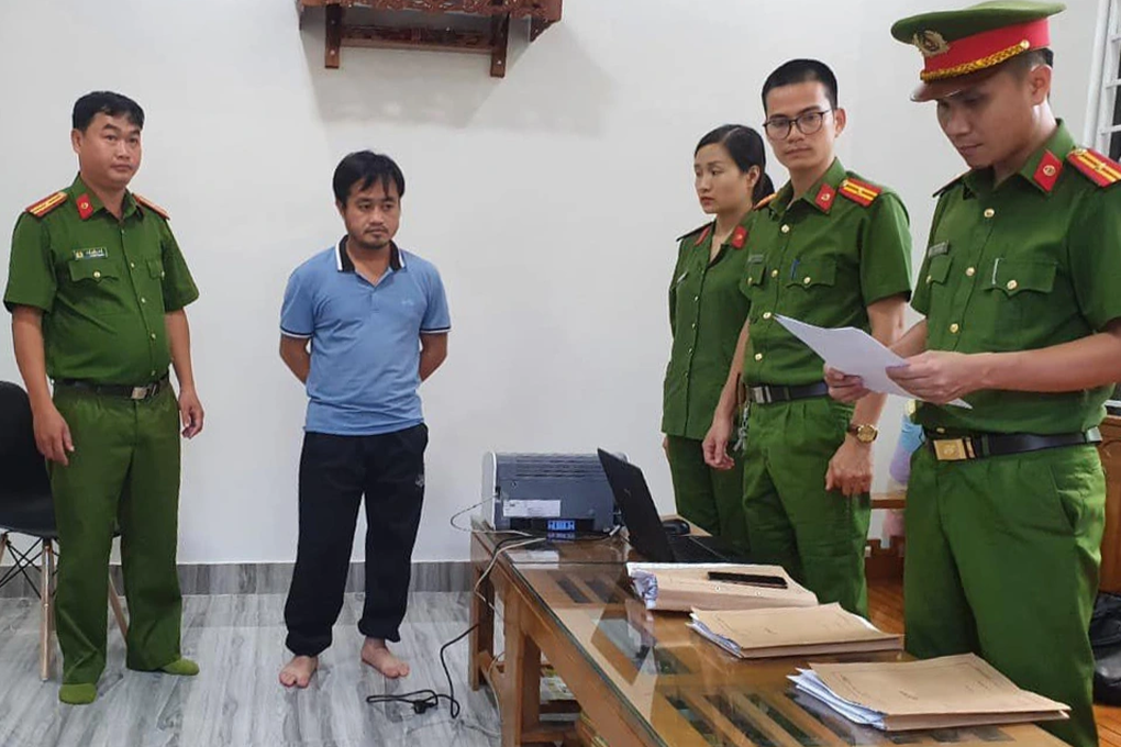 2 cựu nhân viên CDC lĩnh án vì bán kit test cho Việt Á - 2 2 cựu nhân viên CDC lĩnh án vì bán kit test cho Việt Á - 2