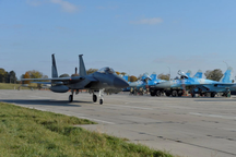 Sân bay không đạt chuẩn, Ukraine khó nhận tiêm kích hiện đại từ Mỹ