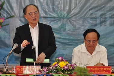 Chủ tịch Quốc hội: Không để người dân thiếu đói trong dịp Tết