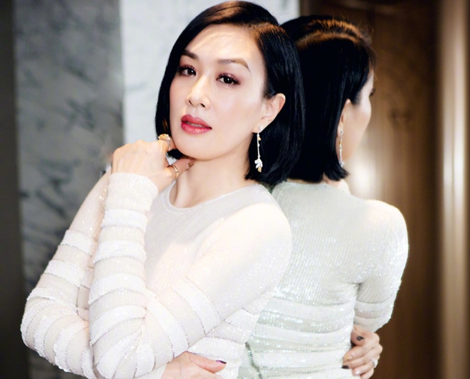 Cuộc đời các mỹ nhân Hồng Kông sắc nước hương trời thập niên 90 (phần 3) - 6 Cuộc đời các mỹ nhân Hồng Kông sắc nước hương trời thập niên 90 (phần 3) - 6