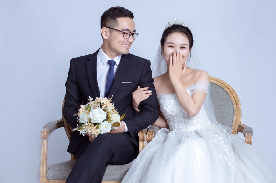 Cặp đôi xứ Nghệ hoãn cưới phút thứ 89 để phòng chống dịch Covid-19 - 3 Cặp đôi xứ Nghệ hoãn cưới phút thứ 89 để phòng chống dịch Covid-19 - 3