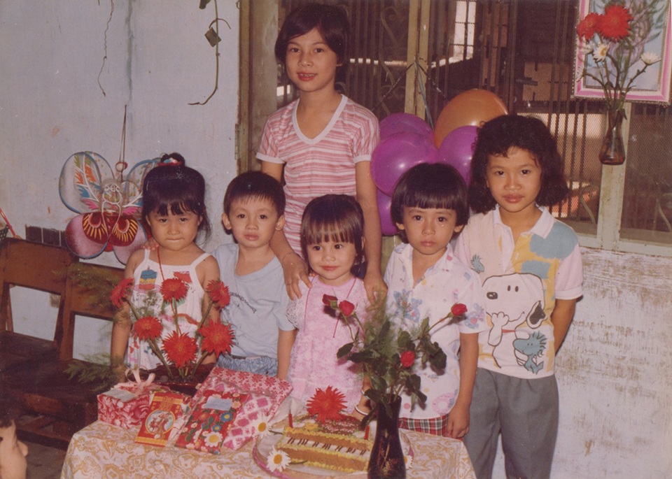 Thanh Thảo tung ảnh thời… ẵm ngửa, đi mẫu giáo - 16 Thanh Thảo tung ảnh thời… ẵm ngửa, đi mẫu giáo - 16