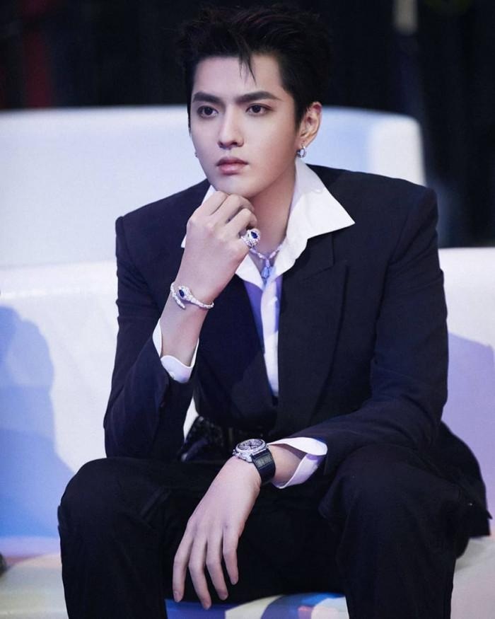 Lý do đằng sau sự mạnh tay của nhà chức trách Trung Quốc đối với showbiz - 5 Lý do đằng sau sự mạnh tay của nhà chức trách Trung Quốc đối với showbiz - 5