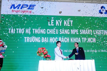 Đại học Bách khoa TPHCM được trang bị hệ thống chiếu sáng trị giá nửa tỷ đồng