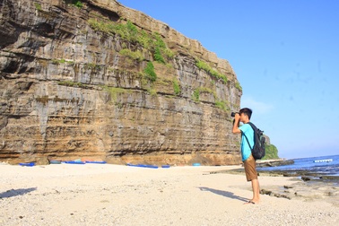 Không để người nước ngoài "núp bóng" kinh doanh du lịch bất hợp pháp