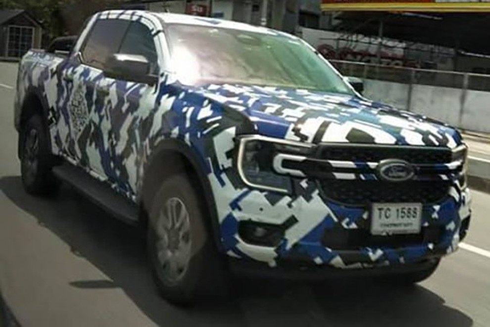 Ford Ranger thế hệ mới chuẩn bị ra mắt, hứa hẹn thay đổi đột phá - 2 Ford Ranger thế hệ mới chuẩn bị ra mắt, hứa hẹn thay đổi đột phá - 2