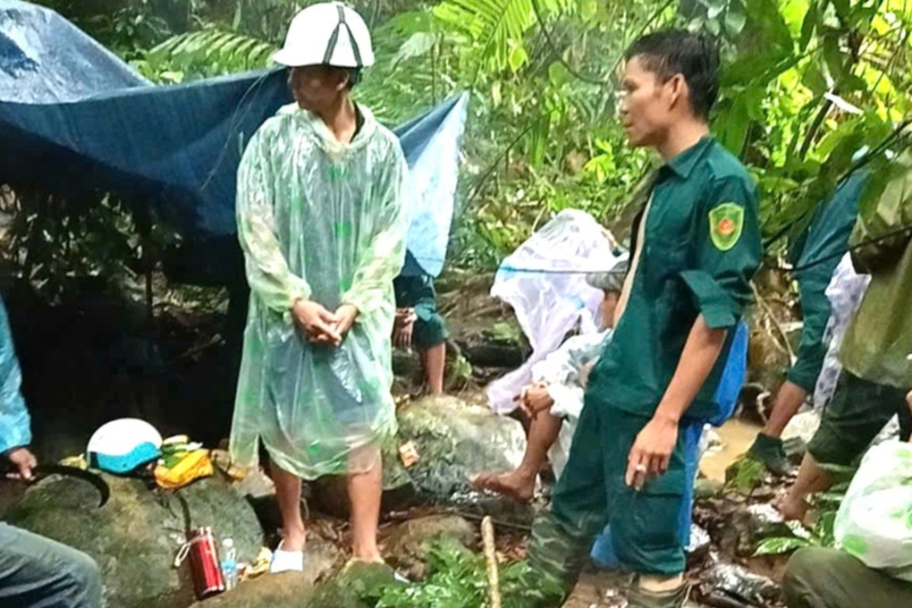 Lực lượng chức năng Đà Nẵng đang tìm kiếm 2 người mất tích - 1