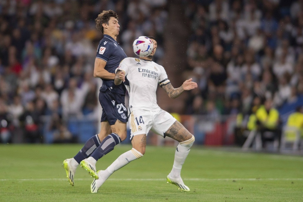Đánh bại Sociedad, Real Madrid toàn thắng ở La Liga - 2
