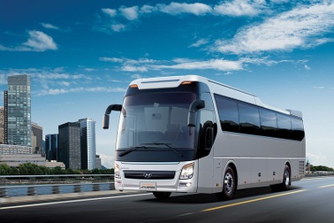 Hyundai đẩy mạnh mảng xe thương mại với Universe 47 chỗ