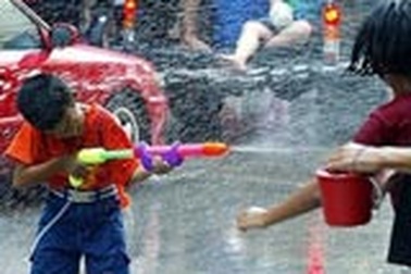 Kim loại độc trong đồ chơi Trung Quốc