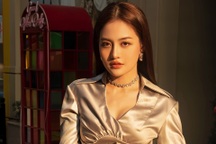 Thùy Anh khoe nhan sắc thăng hạng, nói gì về vai diễn tán tỉnh Mạnh Trường?