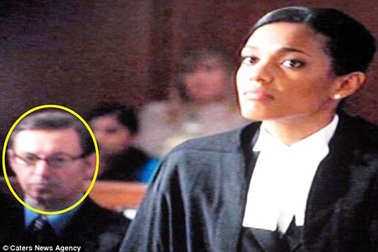 Người đàn ông xuất hiện quá nhiều trên truyền hình đến mức… bị cấm