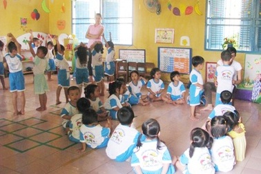 Bố trí giáo viên thừa sang dạy mầm non nếu có nguyện vọng