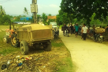 Bé 3 tuổi bị xe máy cày tông tử vong