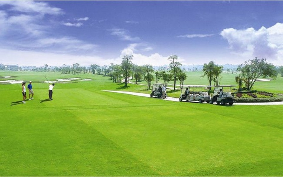 Hà Nội: Doanh nghiệp muốn mở cửa khách sạn, sân golf để “cắt”… lỗ! - 1 Hà Nội: Doanh nghiệp muốn mở cửa khách sạn, sân golf để “cắt”… lỗ! - 1