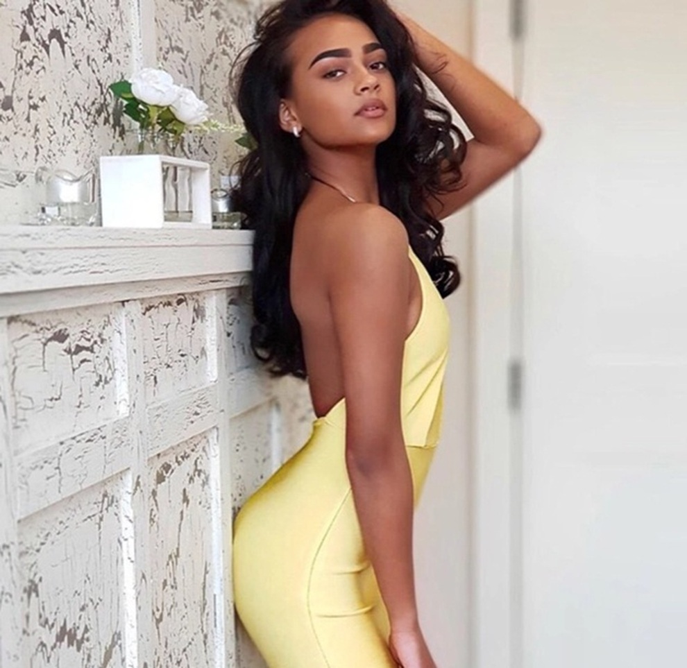 Đường cong nóng bỏng của các nàng wags xinh đẹp nhất mùa Euro 2020 - 8 Đường cong nóng bỏng của các nàng wags xinh đẹp nhất mùa Euro 2020 - 8