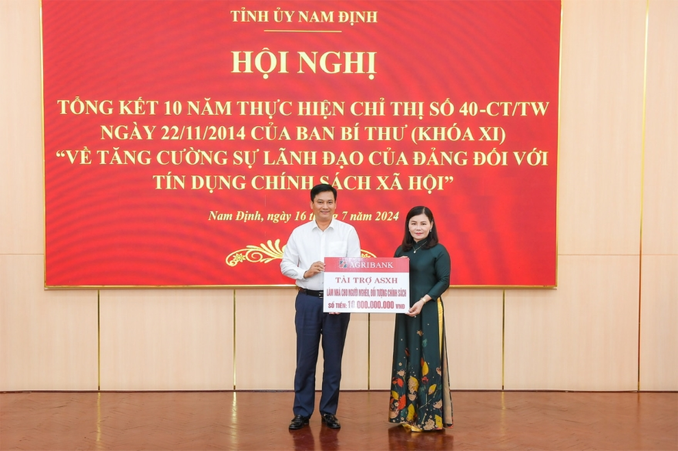 Agribank và truyền thống Ngân hàng vì cộng đồng - 2 Agribank và truyền thống Ngân hàng vì cộng đồng - 2