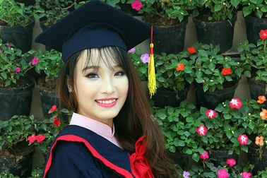 Hoa khôi sinh viên Hà Nội 2014 khoe sắc trong ảnh kỷ yếu