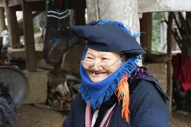 Giang Mỗ lên ngôi