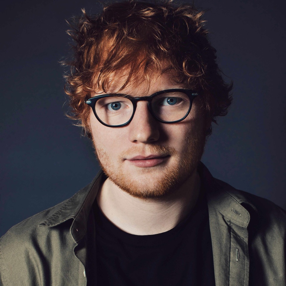 Ed Sheeran quyên góp 6 tỷ đồng cho ngôi trường giúp anh gặp được... vợ - 1 Ed Sheeran quyên góp 6 tỷ đồng cho ngôi trường giúp anh gặp được... vợ - 1