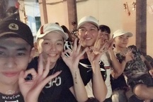 Trào lưu mới của giới trẻ: Chào kiểu “zero9”