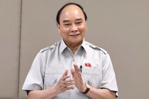 Doanh nhân tâm tư với Chủ tịch nước: Doanh nghiệp phải ngồi dự bị quá nhiều