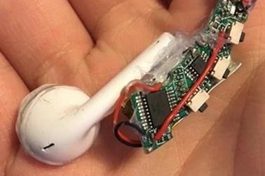 Thiếu niên 15 tuổi tự chế tai nghe AirPods với 4 đô la