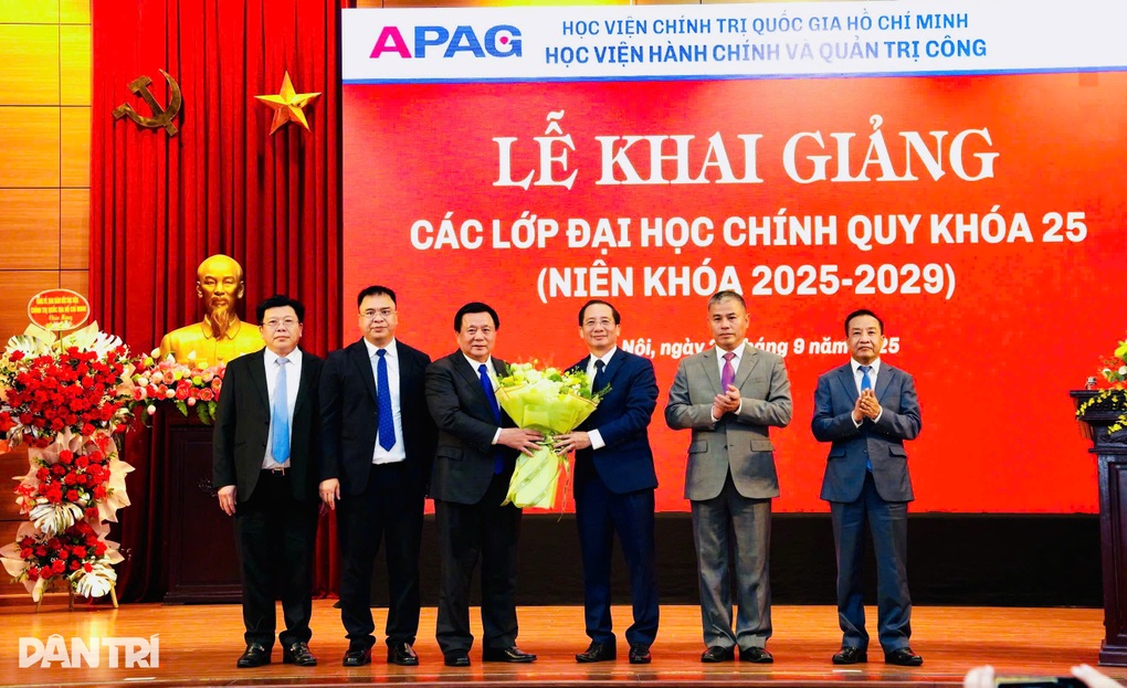 Sau sáp nhập, Học viện Hành chính và Quản trị công tăng điểm chuẩn - 1