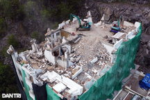 Xây vượt tầng, loạt biệt thự ở Nha Trang bị tháo dỡ