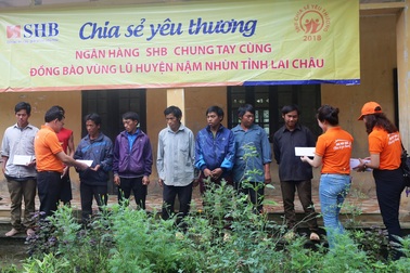 SHB chung tay ủng hộ người dân vùng lũ
