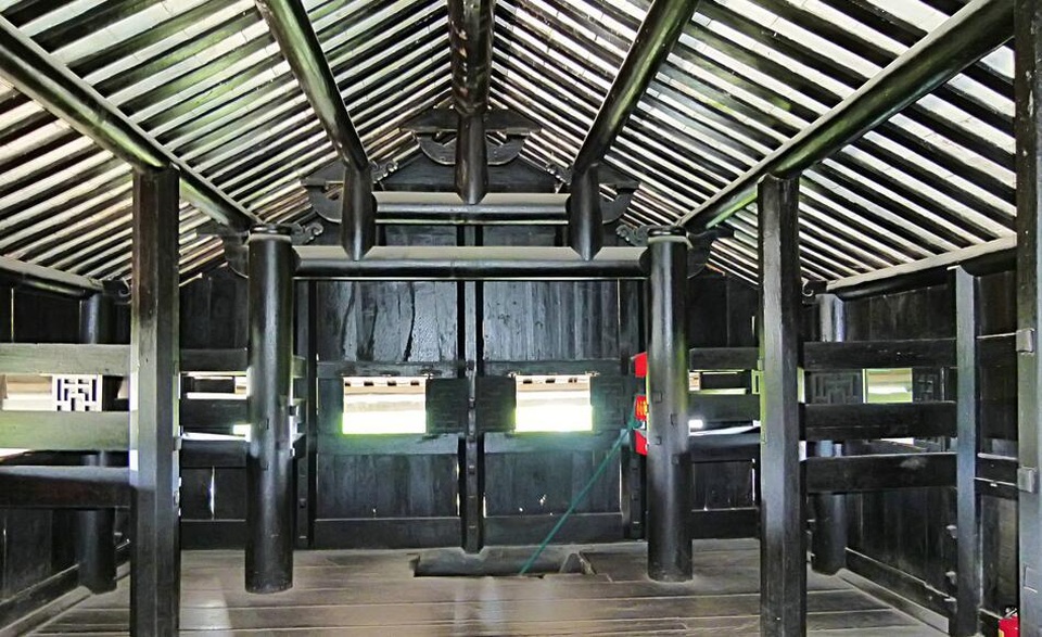 Bí ẩn về ngôi đình gỗ không dùng đinh, thách thức động đất suốt 440 năm - 2 Bí ẩn về ngôi đình gỗ không dùng đinh, thách thức động đất suốt 440 năm - 2