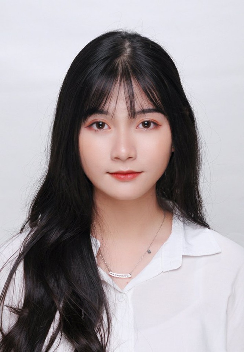 Ngắm bộ ảnh “ngọt ngào” vạn người mê của cô gái gốc Huế - 8 Ngắm bộ ảnh “ngọt ngào” vạn người mê của cô gái gốc Huế - 8
