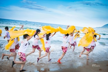 Thú vị bộ ảnh kỷ yếu “Hãy bảo vệ môi trường” của học trò Hà Tĩnh