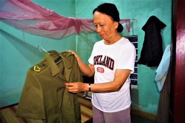 Chuyện về nữ công an bắt trùm giang hồ bằng… một thùng bia