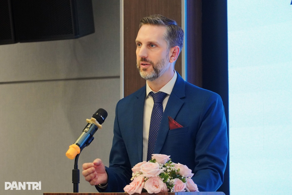 Nâng cao chất lượng mạng lưới dịch vụ hỗ trợ người bị bạo lực - 5 Nâng cao chất lượng mạng lưới dịch vụ hỗ trợ người bị bạo lực - 5