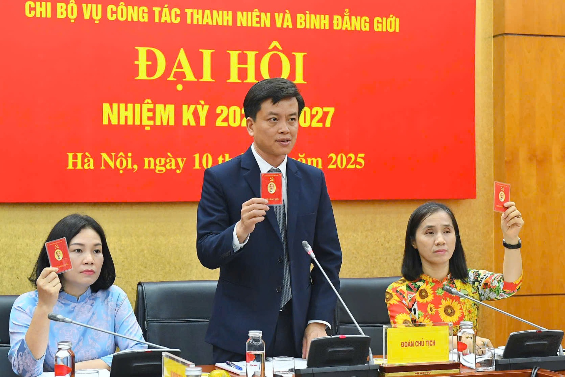 Lan tỏa đổi mới, thúc đẩy bình đẳng giới và phát triển thanh niên - 3 Lan tỏa đổi mới, thúc đẩy bình đẳng giới và phát triển thanh niên - 3