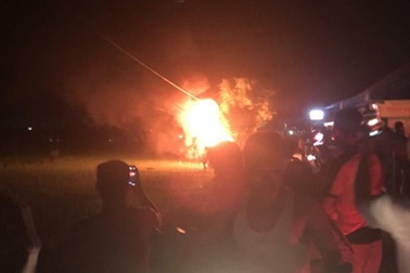 Khởi tố 3 đối tượng đốt xe giám đốc vì nghi bắt cóc trẻ em