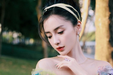 Ly hôn Huỳnh Hiểu Minh, sự nghiệp của Angelababy sẽ đi về đâu?