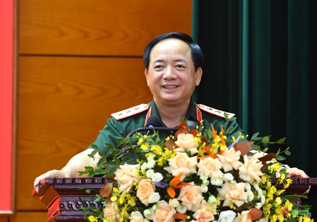 Tân Chủ nhiệm Tổng cục Chính trị nhận bàn giao công việc - 2 Tân Chủ nhiệm Tổng cục Chính trị nhận bàn giao công việc - 2
