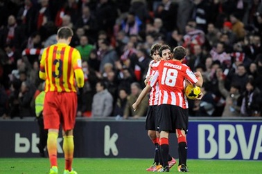 Barcelona gục ngã trên sân của Bilbao