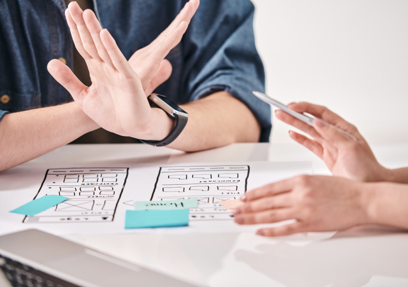 Over 35 years old and still have to send CV to apply for job, is that a failure? - 1 Ngoài 35 tuổi vẫn phải gửi CV đi xin việc, liệu có phải là thất bại? - 1