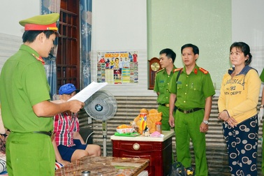 Khởi tố, bắt tạm giam một chủ hụi lừa đảo tiền tỷ