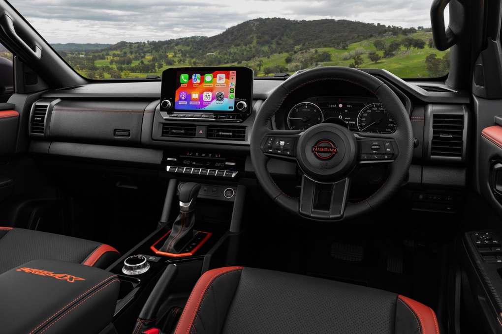 Nissan Navara mới “nương tựa” Mitsubishi để đấu với Hilux và Ranger - 3 Nissan Navara mới “nương tựa” Mitsubishi để đấu với Hilux và Ranger - 3