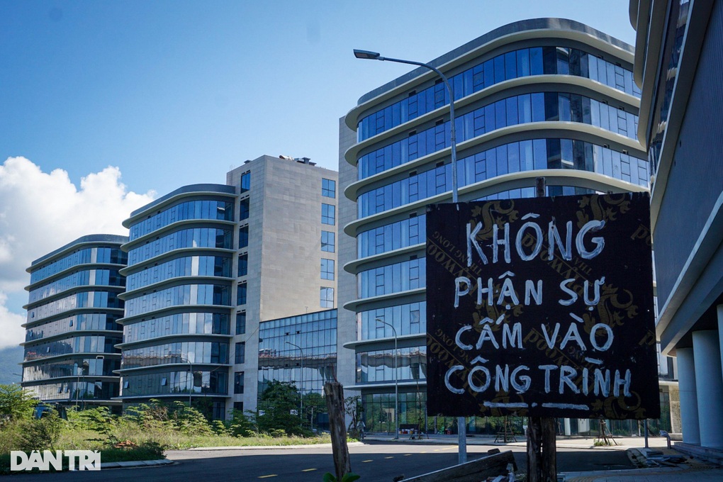 Công viên phần mềm gần nghìn tỷ xây xong rồi bỏ hoang - 6 Công viên phần mềm gần nghìn tỷ xây xong rồi bỏ hoang - 6