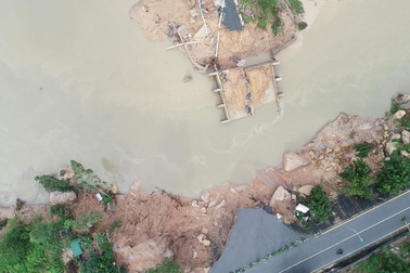 “Giải cứu” tuyến đường huyết mạch, thông cửa ngõ phía tây Khánh Hòa