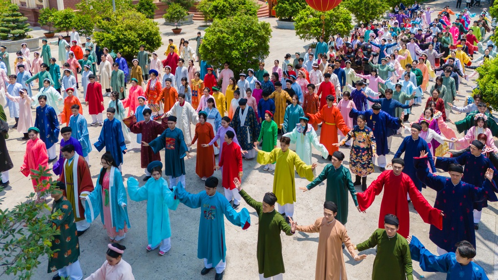 Suối Tiên: Hành trình 30 năm từ lâm trại nuôi trăn đến biểu tượng du lịch văn hóa Việt - 3 Suối Tiên: Hành trình 30 năm từ lâm trại nuôi trăn đến biểu tượng du lịch văn hóa Việt - 3